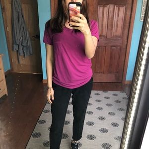 Magenta light tee - size M